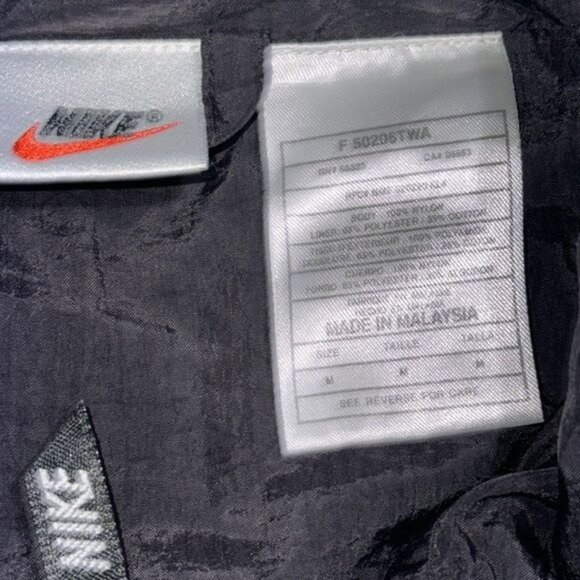 Vintage 90,Nike Windbreaker Jacket Large Black Nylon Polyester - Picture 3 of 10